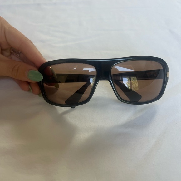 GIORGIO ARMANI Sunglasses - Picture 1 of 3